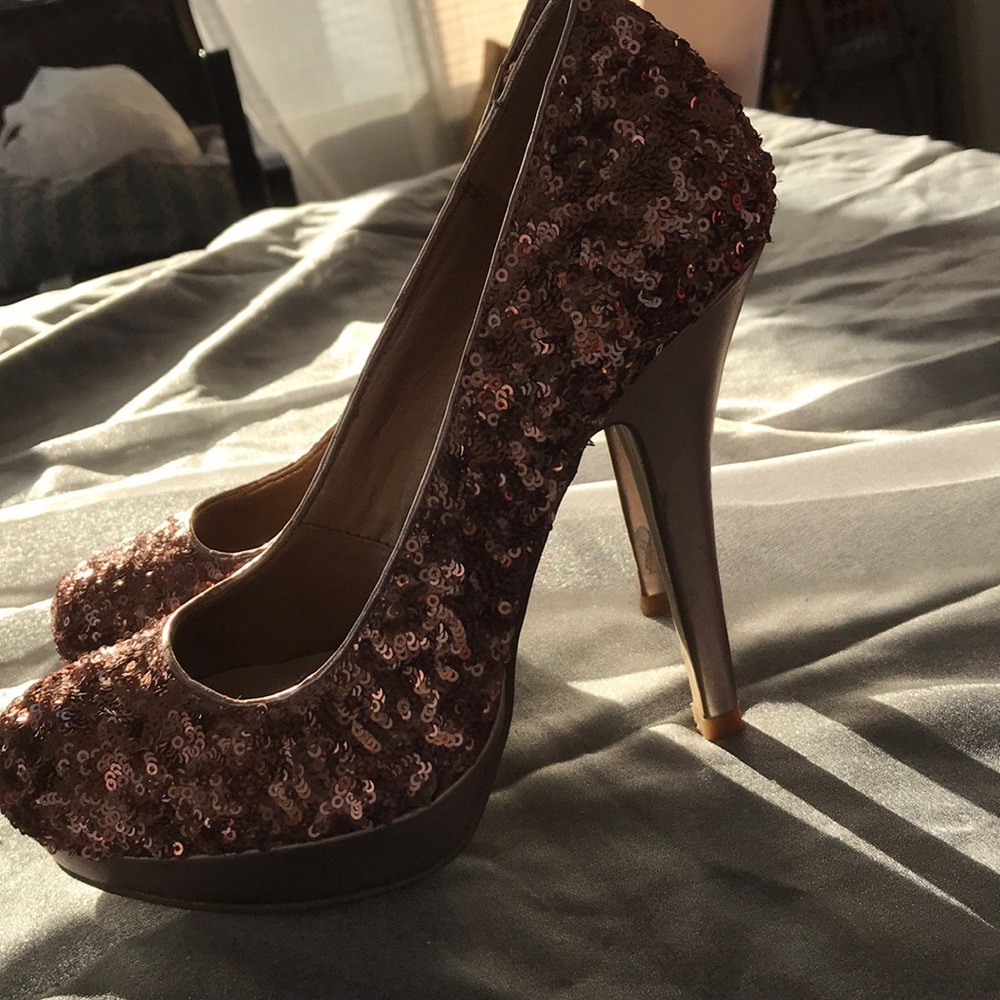 Sequence pumps - Picture 2 of 6